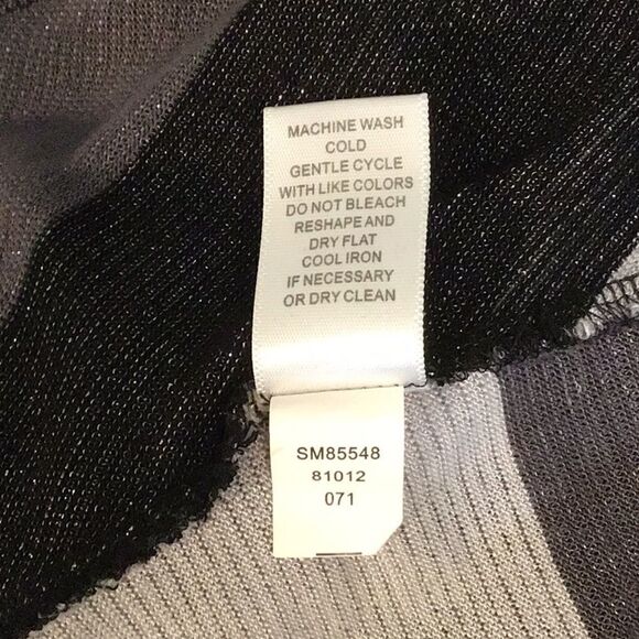 Cable & Gauge Top V Neck Sparkly Metallic Knit Stripe Tunic Black Gray Size L - Picture 8 of 11